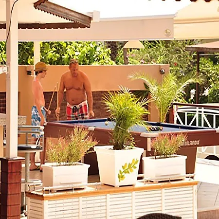 Greenpark 公寓式酒店 马尔马里斯