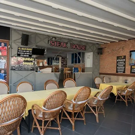 Greenpark 公寓式酒店 马尔马里斯