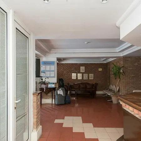 Greenpark 아파트호텔 말마리스