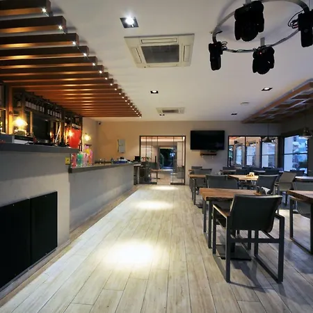 アパートホテル Greenpark