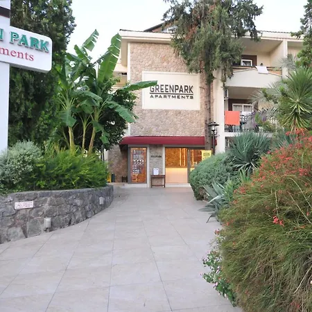 Greenpark מלון דירות