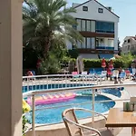 Lejlighedshotel Greenpark 3*