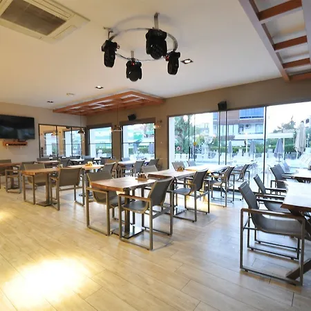 Apartahotel Greenpark